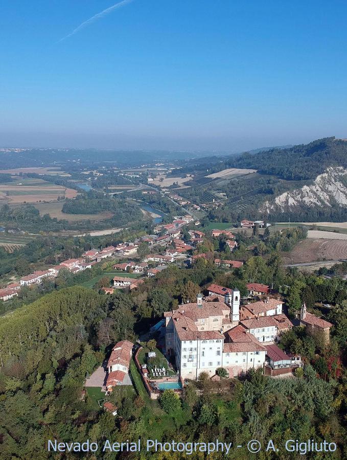Готель Antico Borgo Кунео Екстер'єр фото